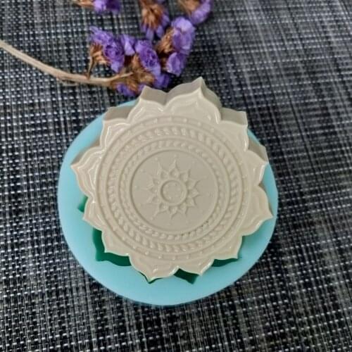 HC0115 PRZY Silicone Mold Soap Mould Sun Flower Totem Handmade Soap Making Molds Candle Silicone Mold Resin Clay Mold