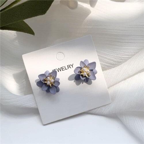South Koreas new product purple three-dimensional double-layer flower stamen earrings personality small girl earrings