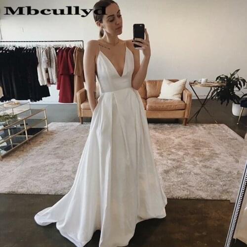 Mbcullyd Deep V-neck A-line Wedding Dresses 2020 Long Formal Bridal Dress For Women Sexy Backless Vestido de Noiva With Pocket
