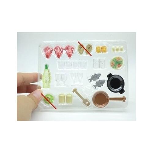 Geniune Sylvanian Doll Families Dollhouse Animal Figures furniture set clothes house food without package