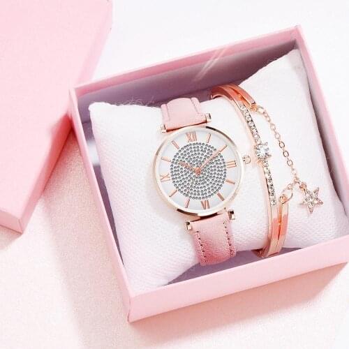 2020 New Women Bracelet Watches Ladies Love Leather Strap Rhinestone Quartz Wrist Watch Luxury Fashion Quartz Watch