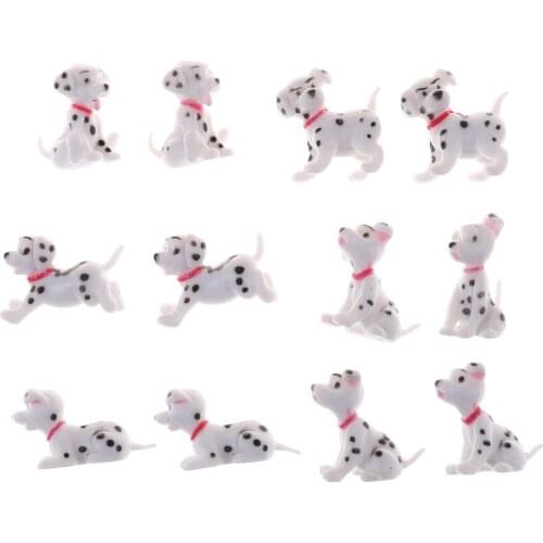 2Pcs/set 1:12 Scale Spotted Dog Plastic Cute Mini Dogs Dollhouse Miniatures 1:12 Accessories Miniatura Doll House Furniture new