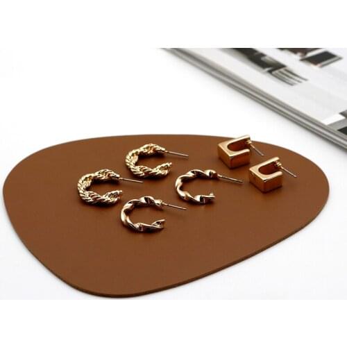 Fashion Earrings For Women Hoop Zinc Alloy Statement Earring Twisted Circle Stud Gold Color Metal Fashion New Trend Items 202169