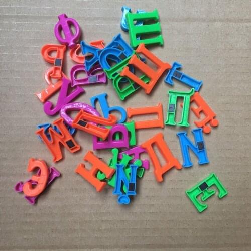 New 33 pieces 4cm Russian Alphabet Fridge Magnets Plastic toys Child Letter Education Toy Baby Learning Tools Gifts Hot