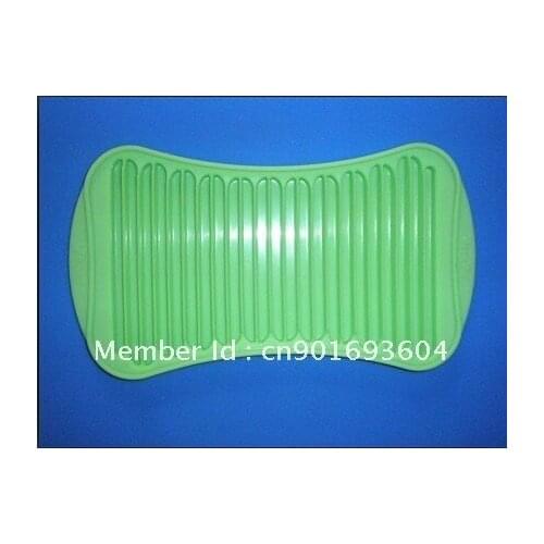Green Good Quality 100% Food Grade Silicone Cake Mold/Muffin Cupcake Pan Length of the ice lattice