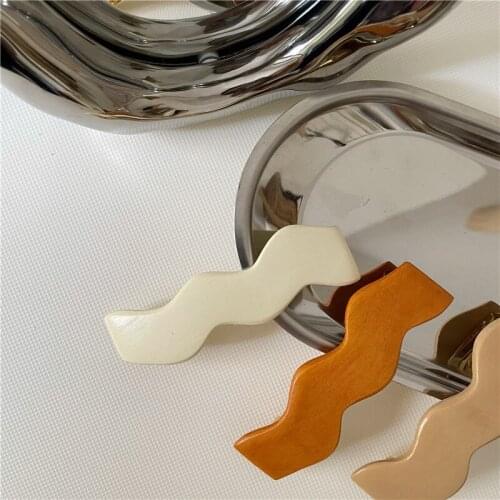 Vintage Wooden Wavy Long Hair Clip for Women 2021 New Ponytail Back Head Hairpin Accessories