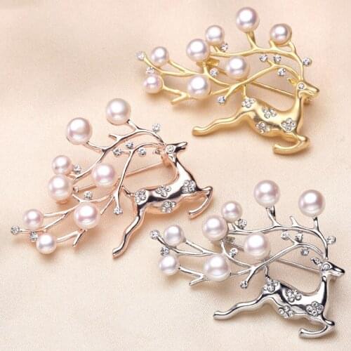 Natural White Freshwater Pearl Brooch Jewelry Luxury Sika Deer Animal Pins Cute Pins Brooch Halloween Gift