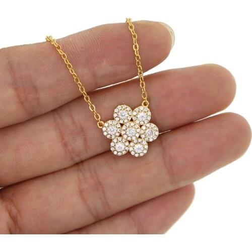 Cz Flowers Shape Pendant Necklaces for Women Ladies Girl CZ Copper CUBIC Zircon jewelry for Women Banquet Party Accessories