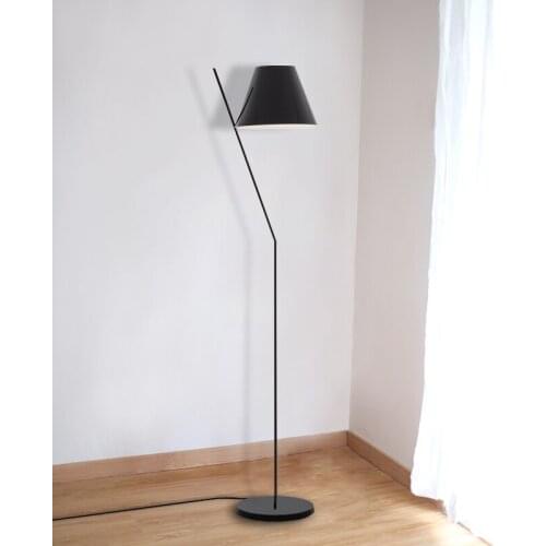 Bedside floor lamp Postmodern light luxury hardware living room creative minimalist designer model room floor lamp