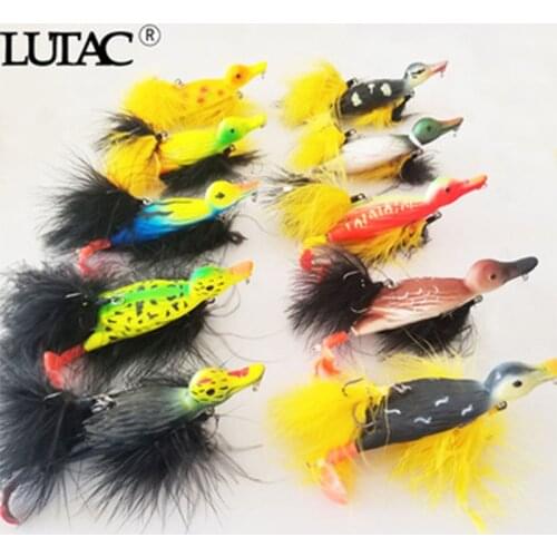 LUTAC 5Pcs Mixed Colors Duck Sea Bass Feather Hook Hard Frog Floating Flipper 29g