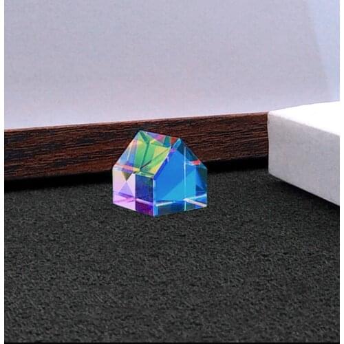 20*20*18mm Optical Pyramid Crystal Prism Photography Mini House Shape Prism lens