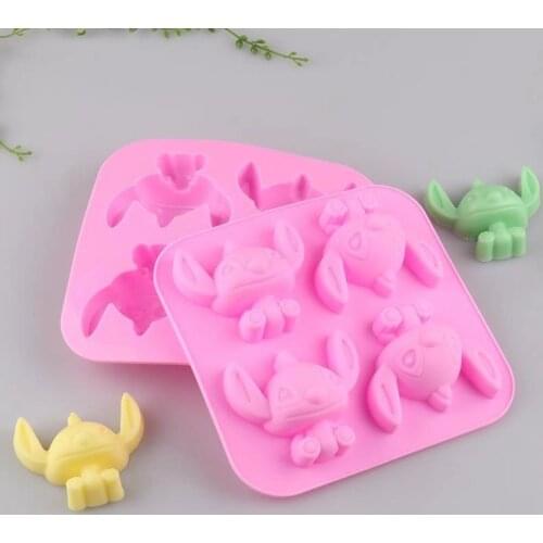 Spot Wholesale Silicone Cake Mold 4-Piece Handmade Soap Mold Aromatherapy Mould XG092