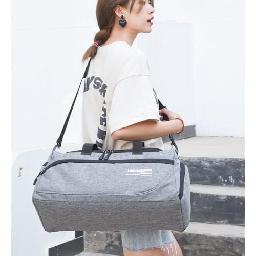 Summer New Womens Sports Bag Waterproof Fitness Yoga Bags Large Capacity And Light Traveling Bags