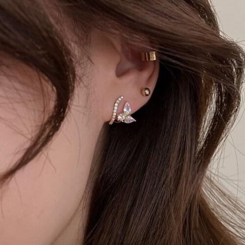 New Trend Cute Sweet Aesthetic Crystal Beads Piercing Stud Earrings For Women South Korean Japanese Ladies Charm Ear Jewelry