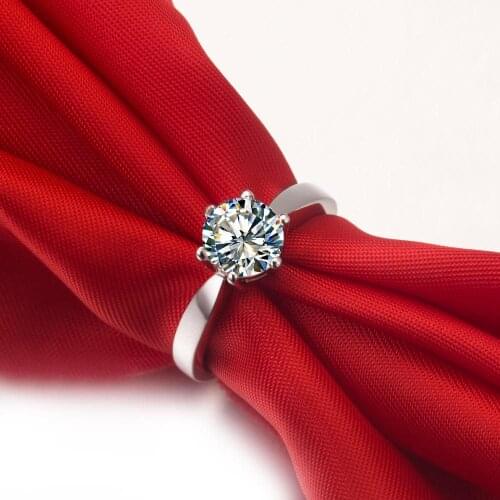 Pass test 0.5Carat 5.0mm D VVS1 Moissanite Diamond Engagement Ring 14K 585 White Gold Ring