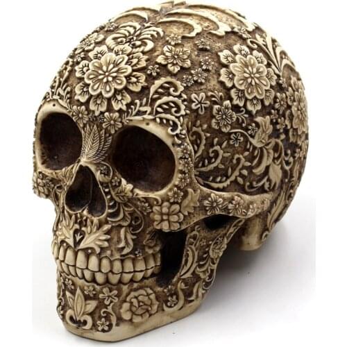 Resin Carve patterns Skull Decoration Car Ornaments Car Interior Accessories Decoration Birthday Gift Home