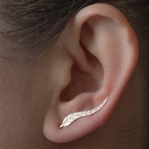 1 Pairs 2017 Vintage Jewelry Exquisite Gold Color Leaf Earrings Modern Beautiful Feather Stud Earrings for Women