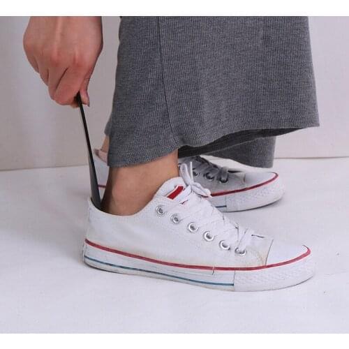 1 Pcs Portable Durable Shoehorn Professional Plastic Black 18.5cm Shoe Horn 18.5*4cm