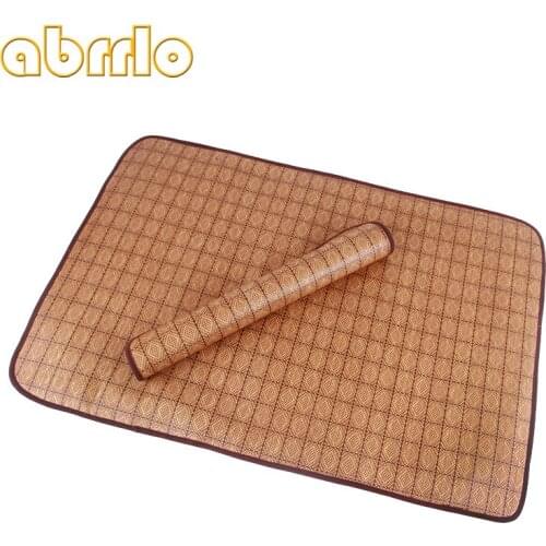 Abrrlo 4 Size Summer Pet Mat Dog Puppy Cat Ice Pad Cool Ice Mat Pad Dog Bed Cooling Sleeping Kennel Bed Pad Travel Mat