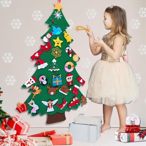 Felt Christmas Tree for Kids DIY Christmas Tree Game with 31 Pcs Ornaments Wall Hanging Ornaments Kids Gift New Year 2021
