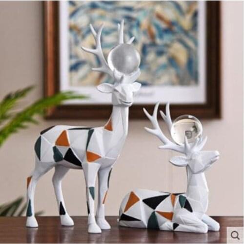 EUROPEAN-STYLE CRYSTAL BALL, CHRISTMAS ELK CRAFTS, CREATIVE HOME DECORATIONS, CREATIVE HOME OFFICE DESK DECORATION GIFTS