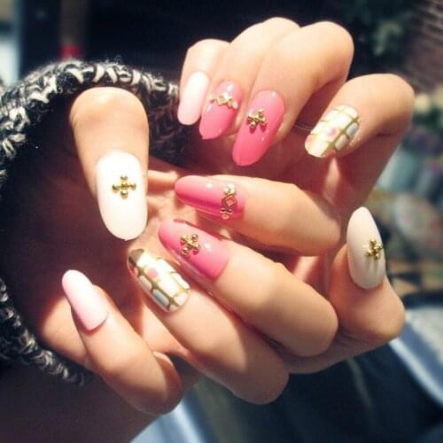 24pcs/box Fashion Charm Bridal Nail Patch Nail Salon Supplies and Tools Artificial Fake Nails