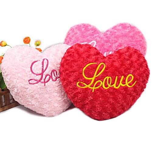 3 Colors Love Cushion Wedding Gift Heart-shaped Plush Pillows Cushions for Sofa Throw Pillow Car Home Decor Heart Pillow Soft