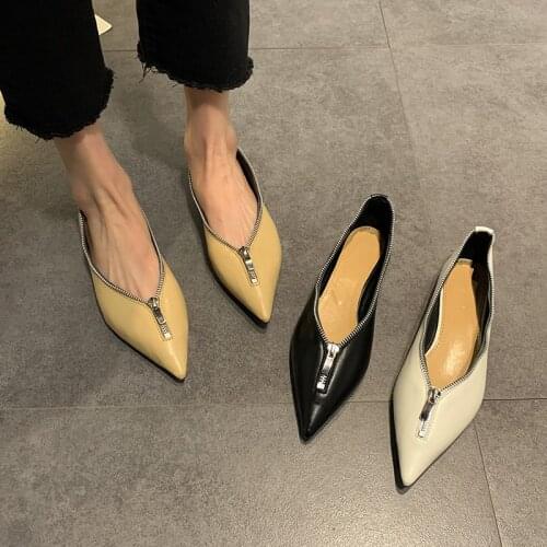 LLOGAI Spring Flats Fashion Pointy Toe V Mouth Female Weekends Shoes Zip Closure Leather Women Flat Heel Driving Shoes