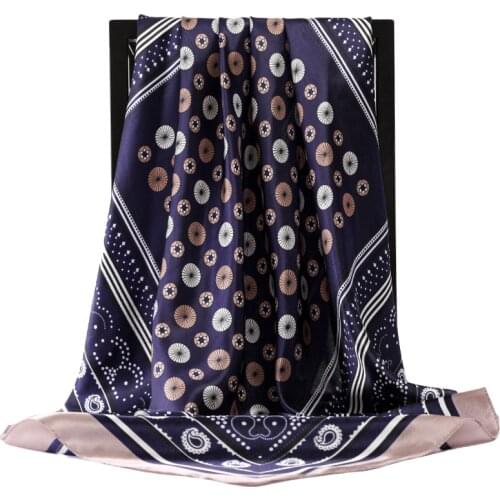 2021 Female Beach Dustproof Bandanna Popular Summer Dot Handkerchief Luxury Print Silk Scarves Fashion 90X90CM Sunscreen Shawls