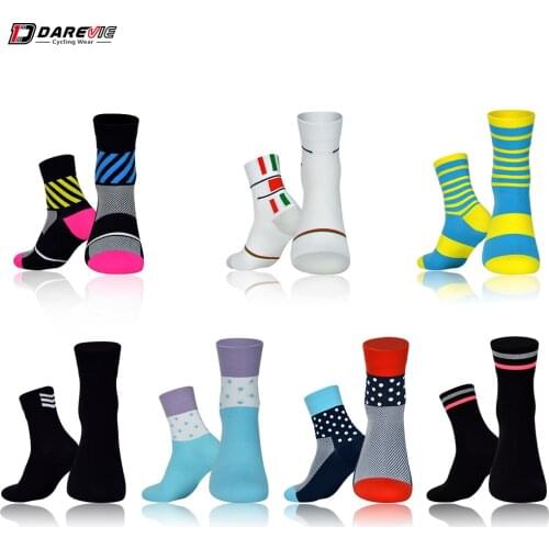 DAREVIE Cycling Socks Sports Soft Breathable Elastic Biking Anti-Bacterial Reflective Bicycle Professional Sockings Pro cycling