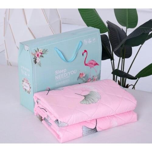 Summer cool quilt air conditioner will be sold and summer quilt colchas para cama queen custom blanket