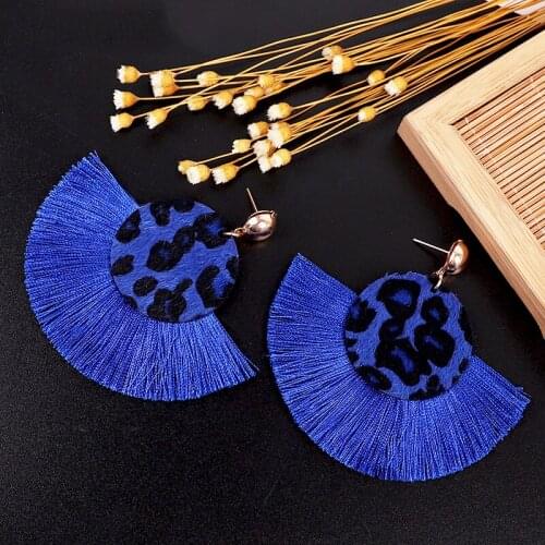 Handmade tassel earrings ladies fashion 2019 Christmas party retro new boho accessories jewelry Korea other pendant earrings cc