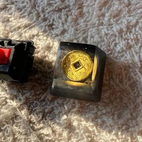 Chinese Traditional Currency Design Resin Keycaps For Cherry Mx Switch Mechanical Keyboard OEM R4 Black Gold Backlit Key Caps