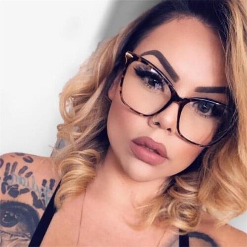 Retro Cat Eye Glasses Womens Eyeglasses Frame Luxury Brand Designer Spectacles Transparent Cats Eye Glasses Female Eyewear