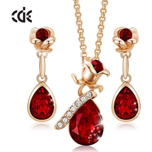 CDE Women Gold Jewelry Set Embellished with Crystals 18K Rose Gold Wedding Necklace Earrings Bracelet Set Jewelry