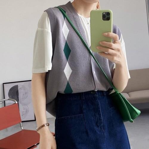 2021 Spring Autumn V-neck Sleeveless Knitted Vest Women Oversized Vintage Female Sweater Waistcoat Chic Tops