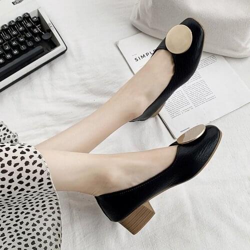 Women Shoes New Round Metal Retro Buckle Single Shoes Fairy Female Shallow Mouth Flat Late Night Wind Shoes