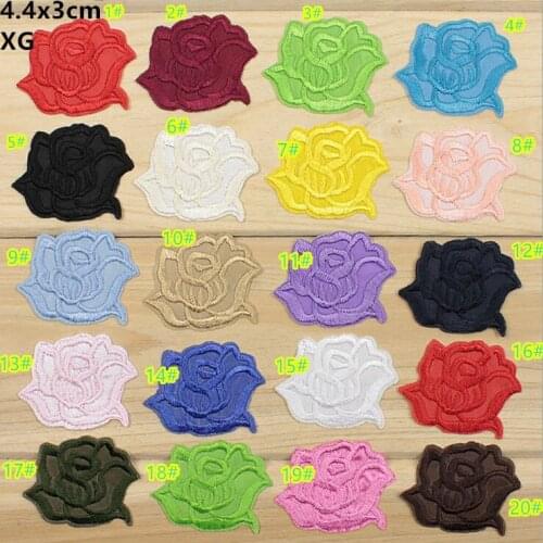 1 pcs 4.4x3cm little flowers embroidered iron on patches cloth accessories popular clothing bag hat Patches Appliques