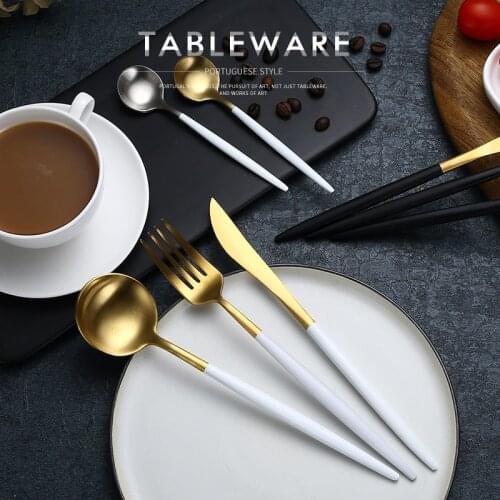 4 Pcs / Set INS Ti Western-style Food 304 Stainless Steel Table-knife Fork Dessert Scoop Dinnerware Kit Steak Titanizing Cutlery