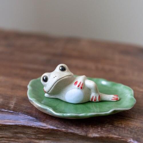 Creative Pottery Frog Cute ceramic Tea Pet Handmade Figurines ZenTea Ceremony Ornaments Boutique Tea Table Room Decorations Gift
