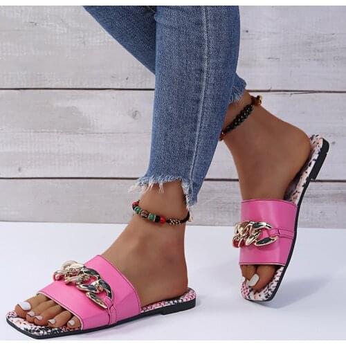 Summer Women Slippers Chain Slides Outdoor Sandals 2021 Leopard Luxury Design Street Fashion Woman Flip Flop Slippers Plus Size