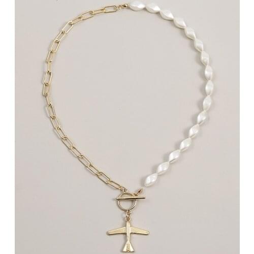 Fashion Ladies Aircraft Pendant Gold Metal Chain Geometric Rice Shape Pearl Asymmetry Necklaces For Women Party Jewelry Gifts