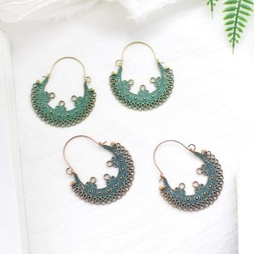 Fashion Vintage Metal Classical Geometric Ethnic Wind Earrings For Women Jewelry Creative Pattern Bronze Inlaid Beads Accessory