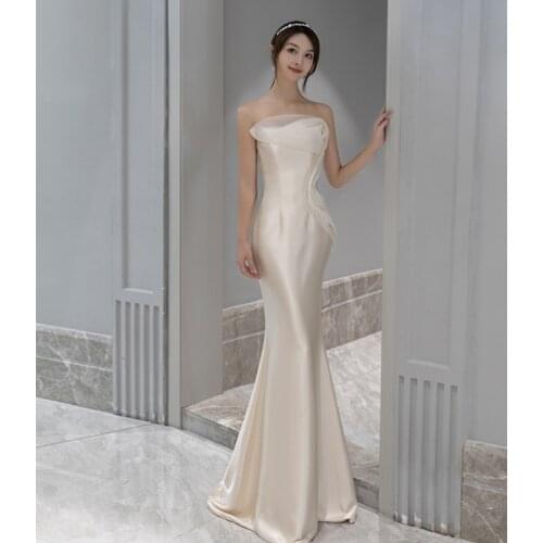 2021 Strapless Sleeveless Soft Satin Sheath Backless Slim Simple Plain Wedding Dress Bride Gown Vestidos De Novia