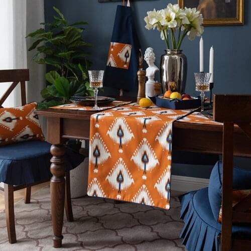 Light luxury style cotton peacock flower feather printing table runner simple square European-style tablecloth pastoral orange