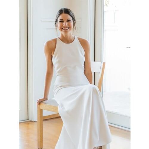 Fit and Flare Crepe Wedding Gown Halter Lace Back Wedding Dress Robe De Mariee Bridal Gowns Custom Made Vestidos De Noiva Casame