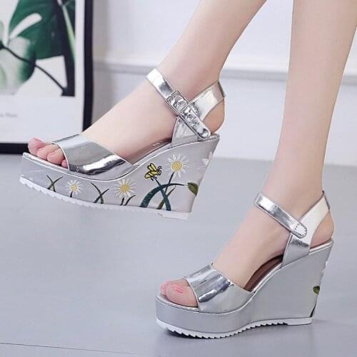 Woman High Heels 10CM Wedges Print Floral Sandals Elegant Pu Leather Platform Open Toe Slingback Sandalis Heightening Shoes