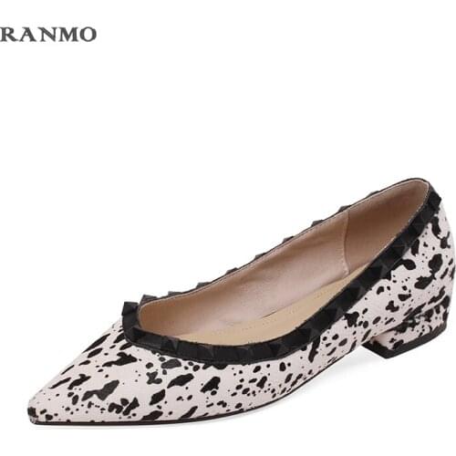 Womens shoes flat shoes pointed horsehair womens shoes low-heeled shoes casual comfortable shoes rivet trim daily commuter shoes