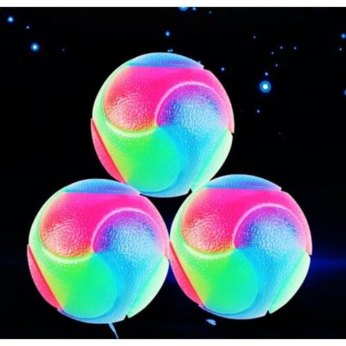 Bite Resistant Glowing Elastic Ball Durable Flashing Molar Interactive Ball Pet Rubber Chew Toy For Cats Dogs