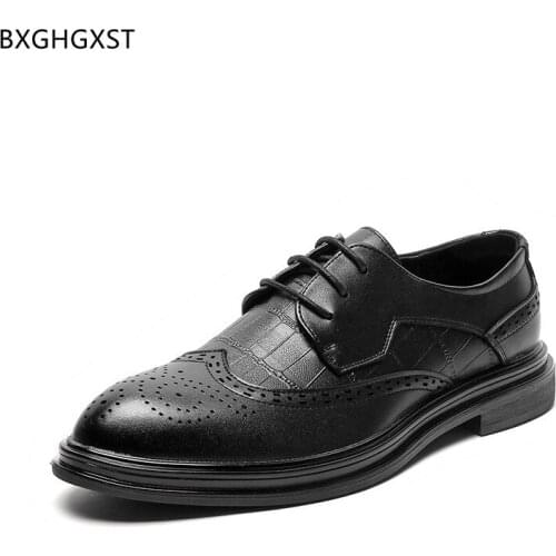 Designer Brogues Men Dress Shoes Leather Brown Oxfords Wedding Shoes for Men 2021 Black Platform Business Shoes Men Pointed Toe